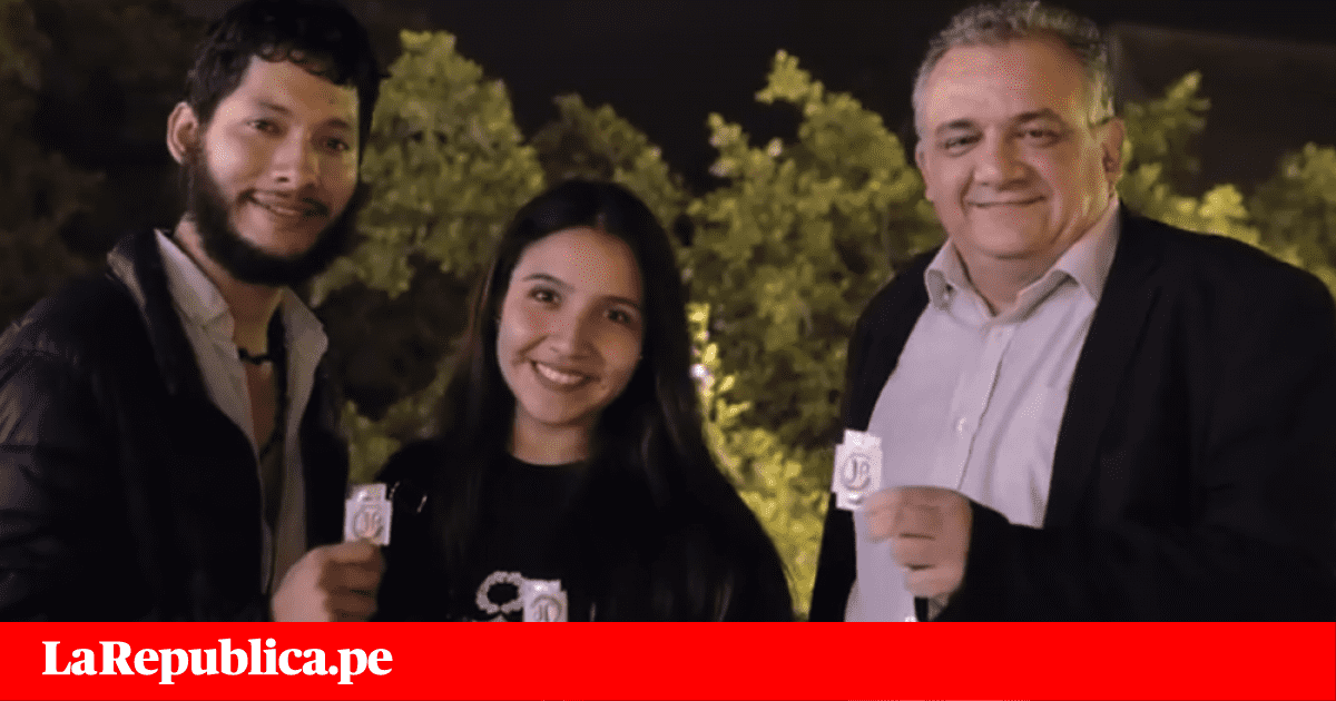 Candidato a la alcaldía de Lima promete colocar dispensadores públicos de condones