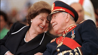 La Justicia chilena ordenó la incautación de la millonaria herencia de Augusto Pinochet destinada a sus familiares.