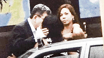 Despedida. Walter Ríos salió del restaurant para despedir a las abogadas. Los cuellos blancos, Poder Judicial, Ministerio Público, Policía Nacional del Perú, César Hinostroza, Walter Ríos