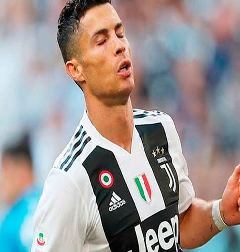 UEFA sancionó a Cristiano Ronaldo en la Champions League UEFA sancionó a Cristiano Ronaldo en la Champions League