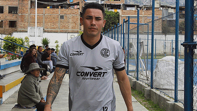 Jean Deza busca dar todo en UTC