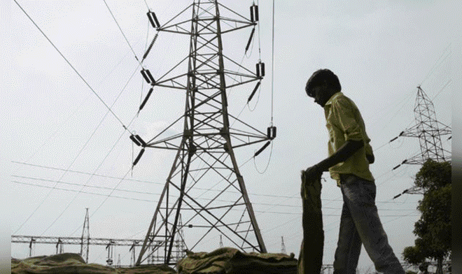 Gobierno anuncia proyectos de electricidad por más de 200 millones de dólares en Tumbes